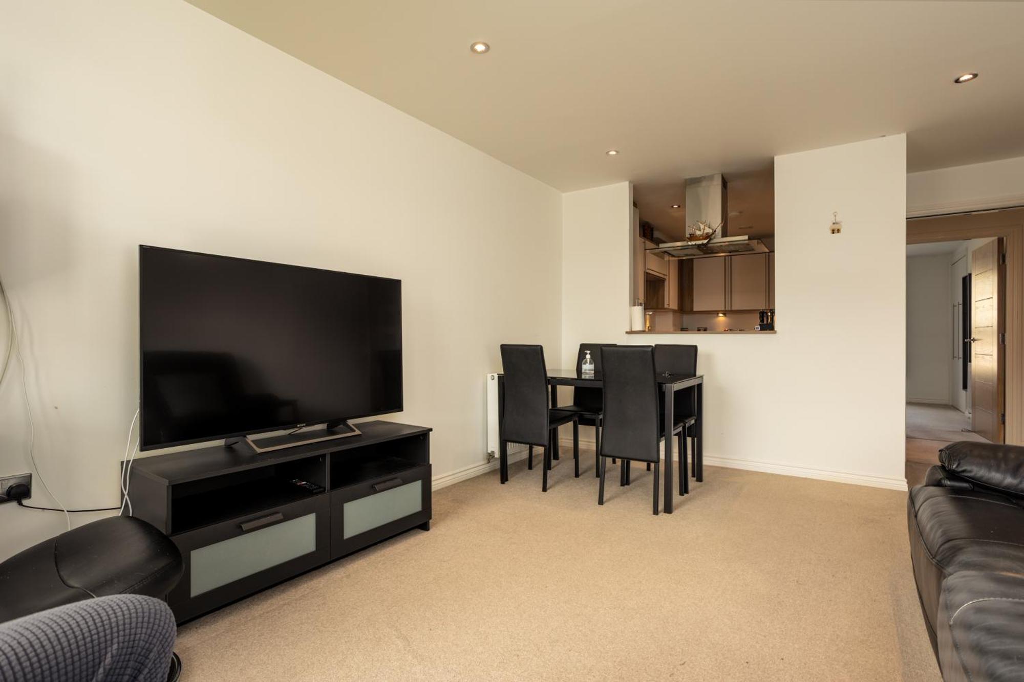 Comfy 2 Bedroom Apartment Near Edinburgh City Centre Exterior photo