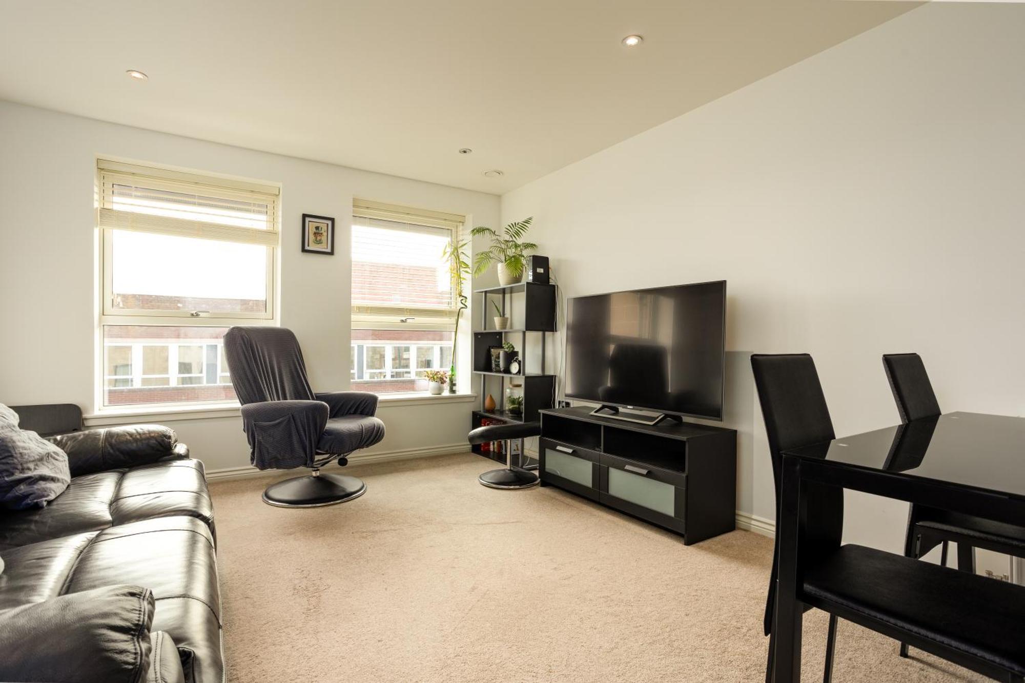 Comfy 2 Bedroom Apartment Near Edinburgh City Centre Exterior photo