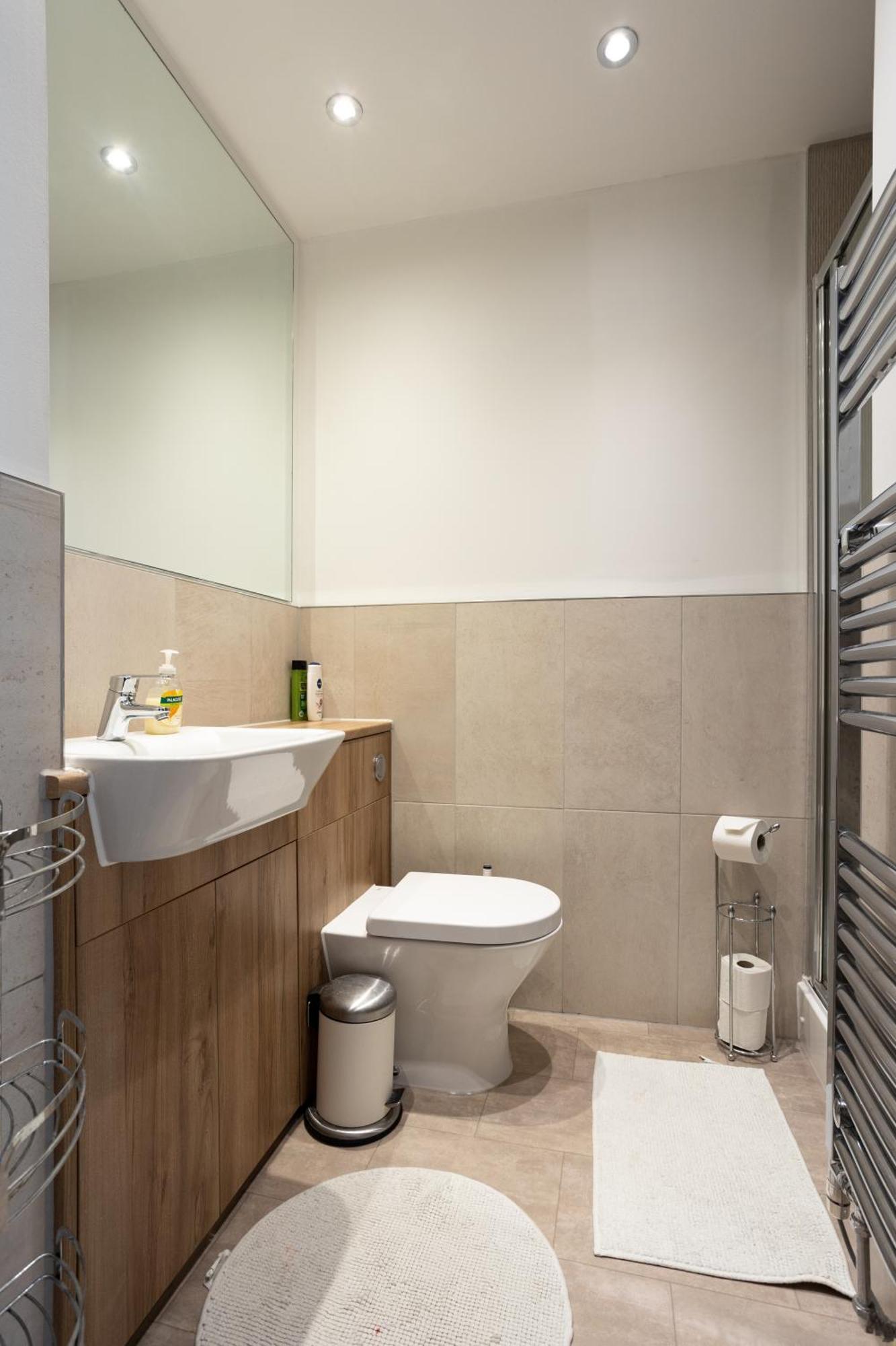 Comfy 2 Bedroom Apartment Near Edinburgh City Centre Exterior photo